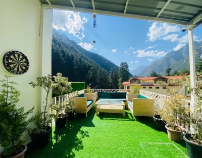 Royal Castle Kasol (SOHO KASOL)