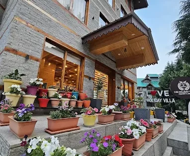 The Holiday Villa Resort & Spa